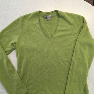 Ann Taylor Cashmere Sweater. Med